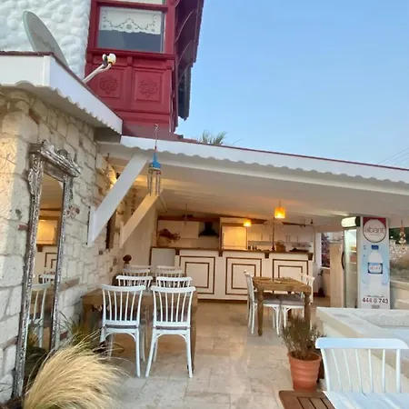 Serez Alacati By La Mira