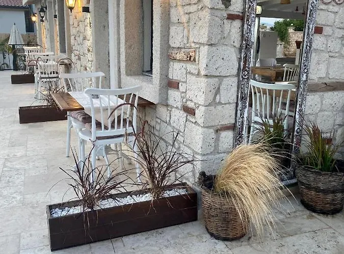 Serez Alacati By La Mira