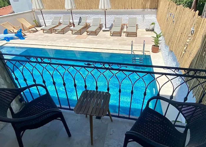 Serez Alacati By La Mira *